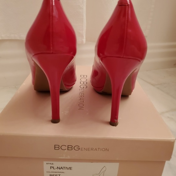 🔥👑🔥 BCBG Patent Women's High Heels - Picture 5 of 8